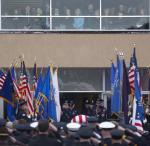 cni-wnt_funeral1_0103_pz_m